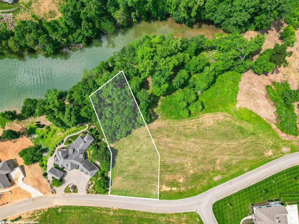 Elevation image #3 for 846 Taffrail Drive.