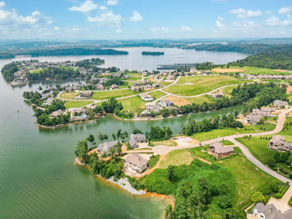 Image #11 for 1999 Taffrail Drive