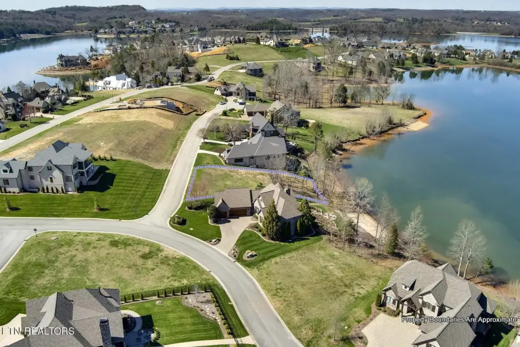 Image #11 for 204 Cypress Pointe Drive