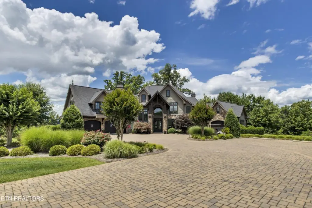 Image #30 for 204 Cypress Pointe Drive
