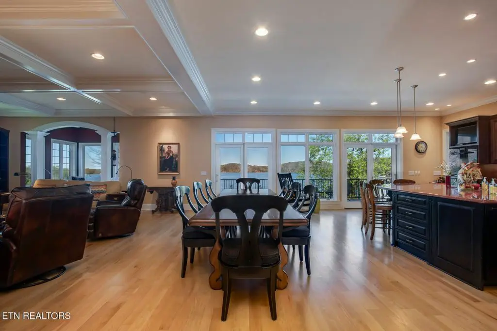 Image #12 for 18128 Lighthouse Pointe Drive