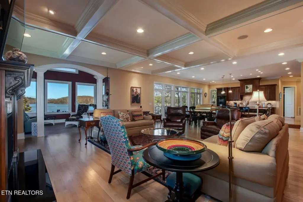 Image #14 for 18128 Lighthouse Pointe Drive