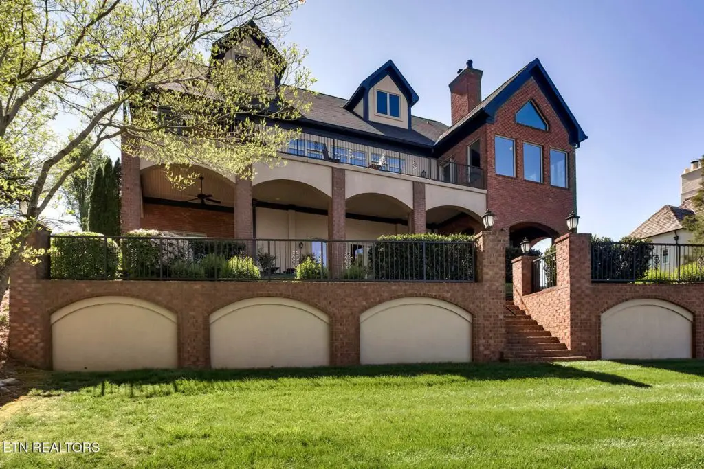 Image #5 for 18128 Lighthouse Pointe Drive