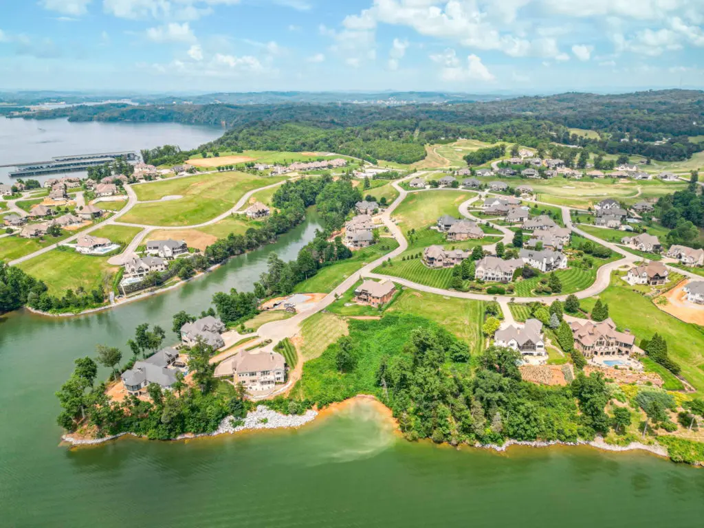 Image #8 for 1999 Taffrail Drive