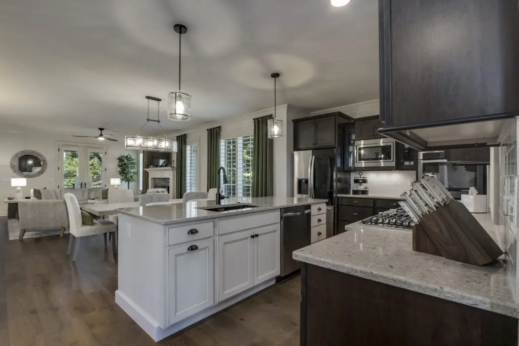 Image #52 for 110 E Highlands Circle