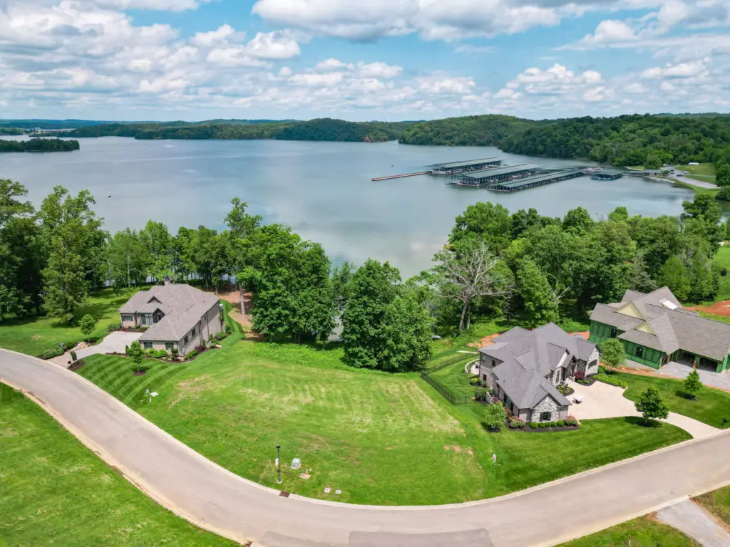 Elevation image #2 for 17188 Lighthouse Pointe.