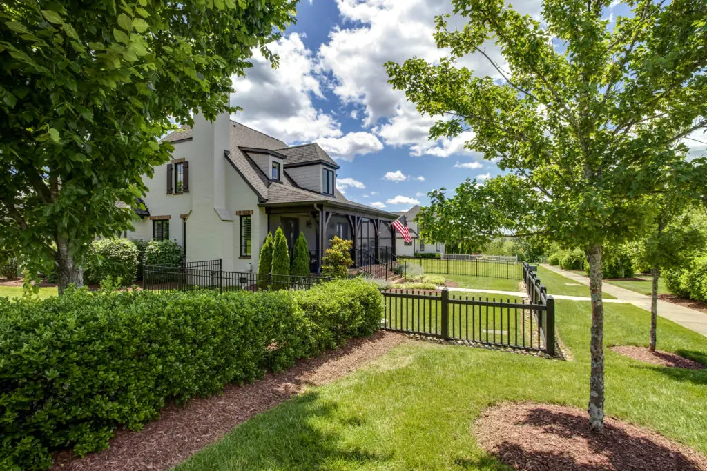 Image #8 for 110 E Highlands Circle