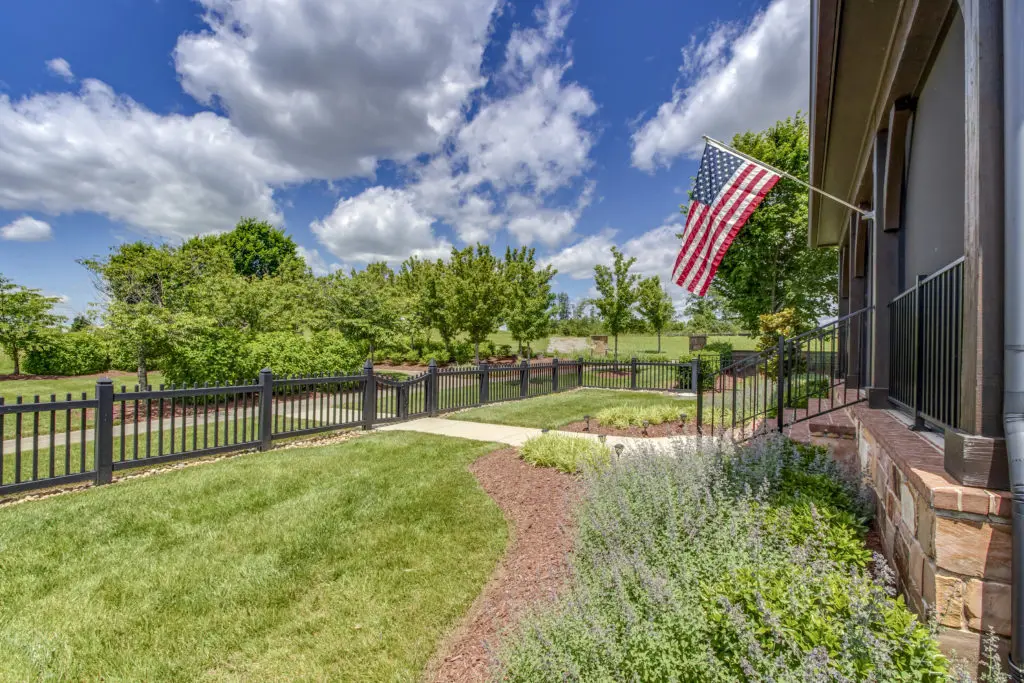 Image #7 for 110 E Highlands Circle