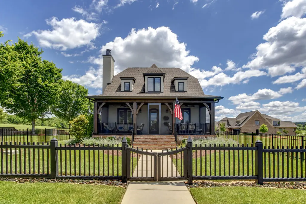 Image #6 for 110 E Highlands Circle