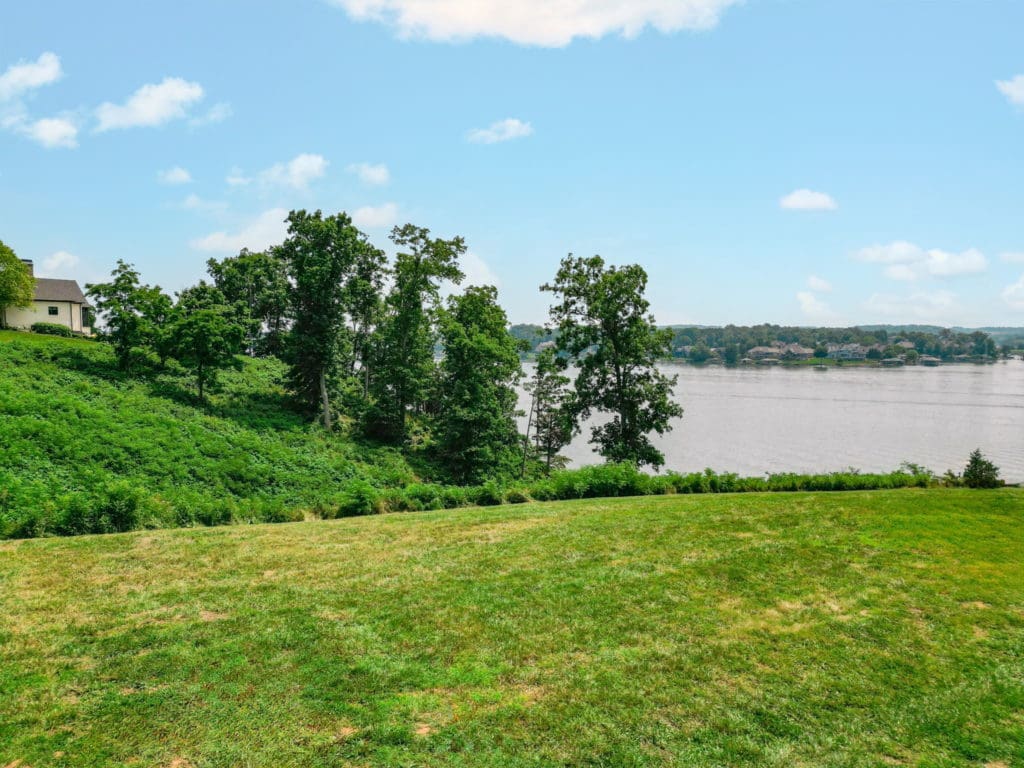 Image #5 for 1999 Taffrail Drive