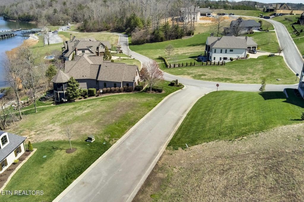 Elevation image #3 for 204 Cypress Pointe Drive.