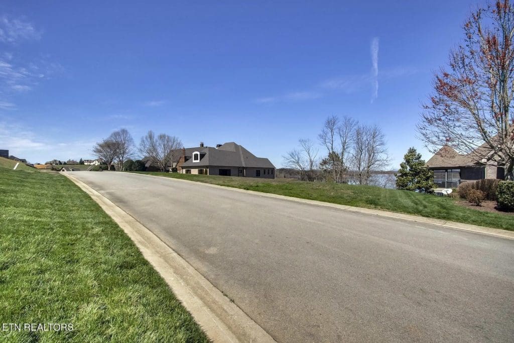 Image #6 for 204 Cypress Pointe Drive