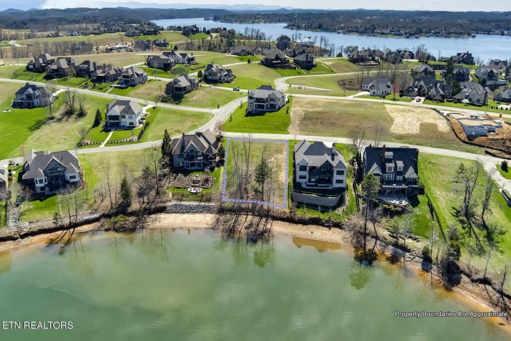 Image #13 for 204 Cypress Pointe Drive