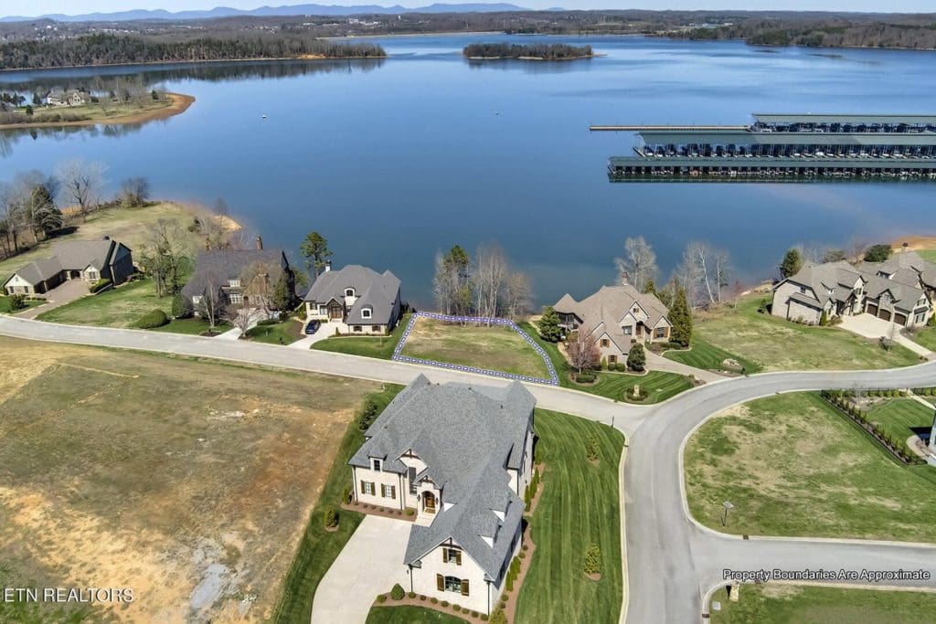 Image #17 for 204 Cypress Pointe Drive