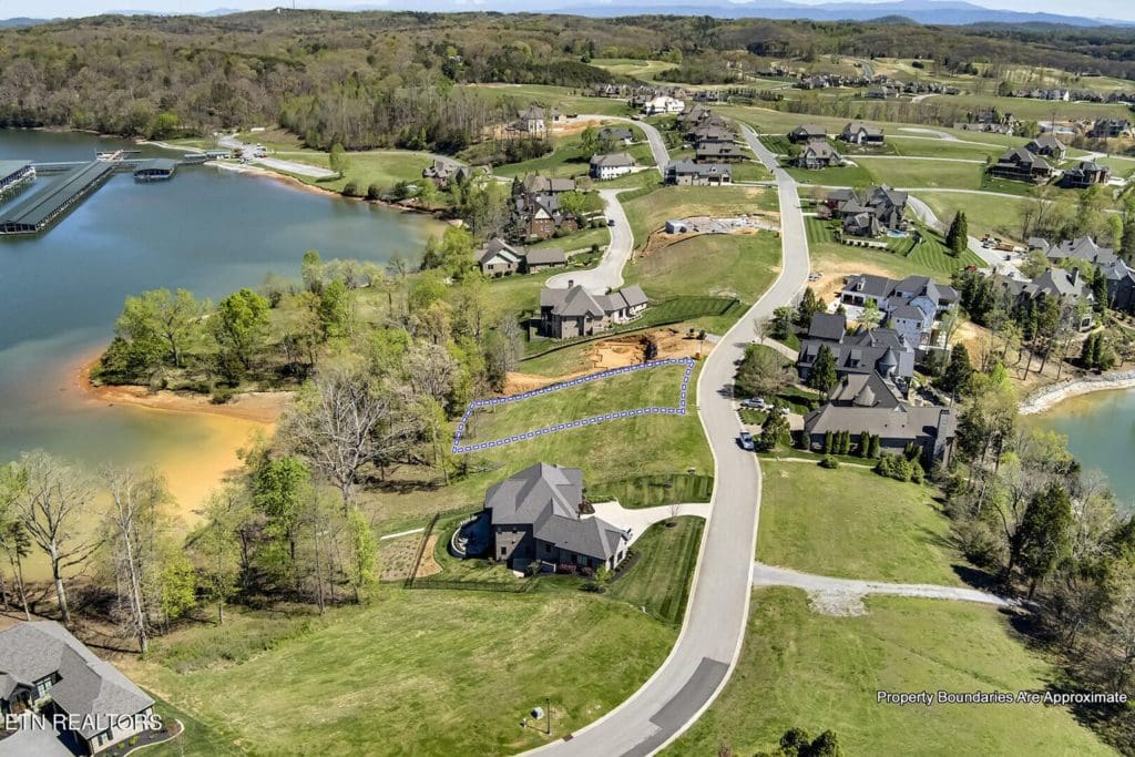 Image #14 for 16718 Lighthouse Pointe Drive