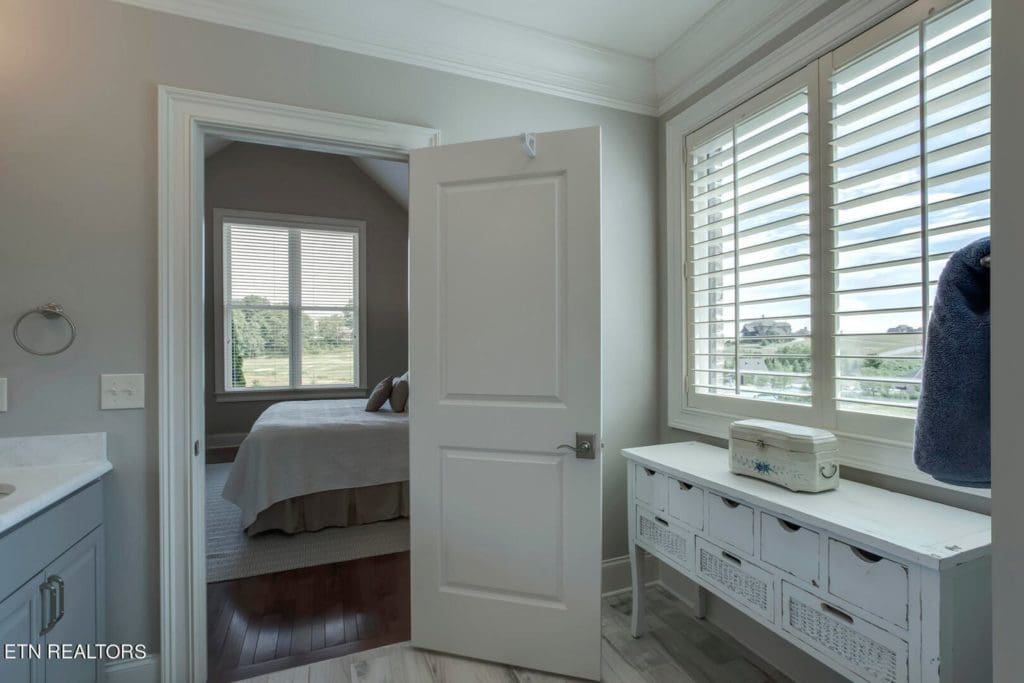 Image #30 for 274 E Highlands Circle