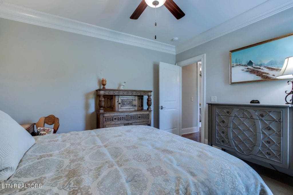 Image #36 for 274 E Highlands Circle