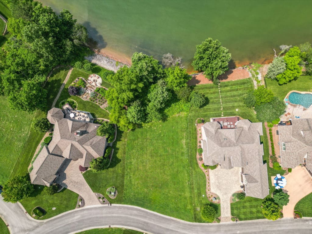 Elevation image #4 for 1376 Marina Way.