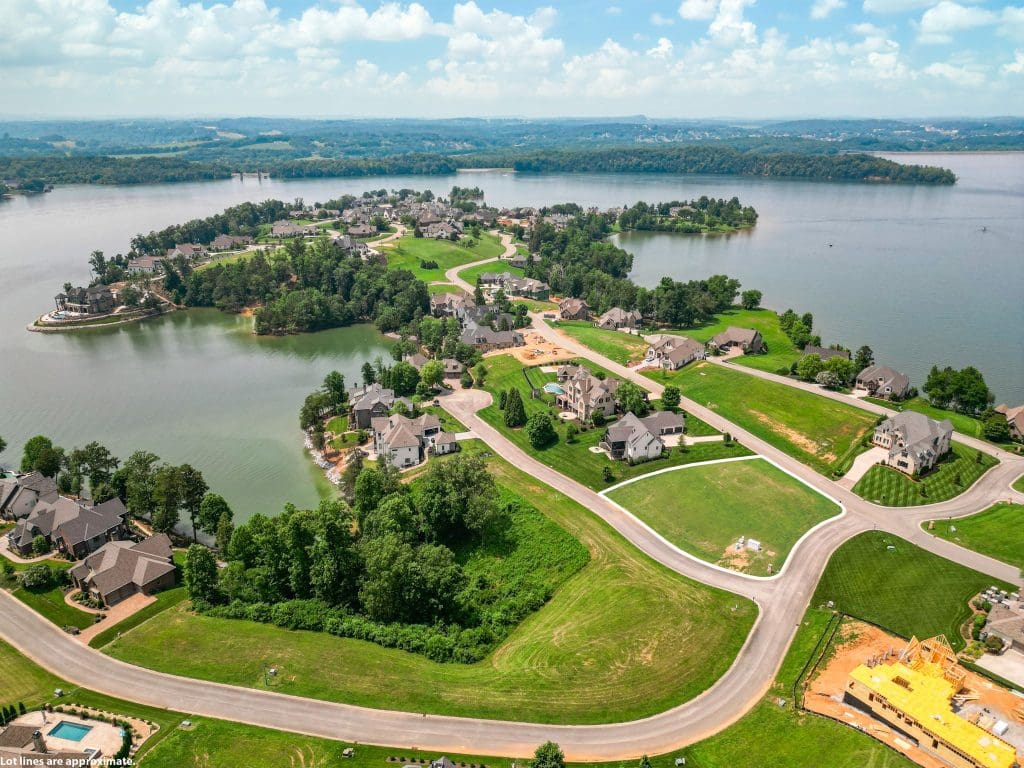 Image #6 for 210 Beacon Court