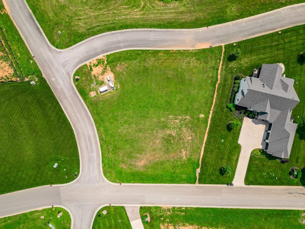 Image #9 for 210 Beacon Court