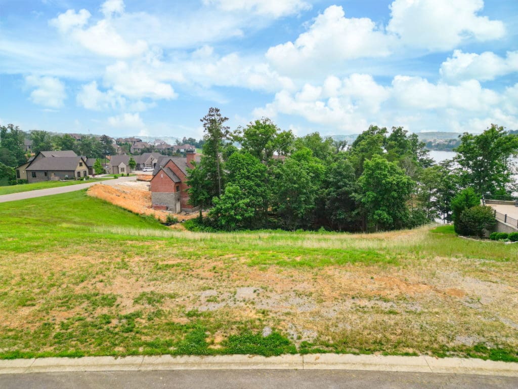 Elevation image #2 for 1700 Bower Court.