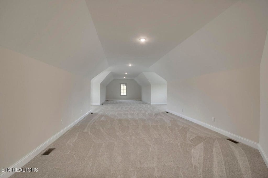 Image #24 for 1481 Halyard Rd