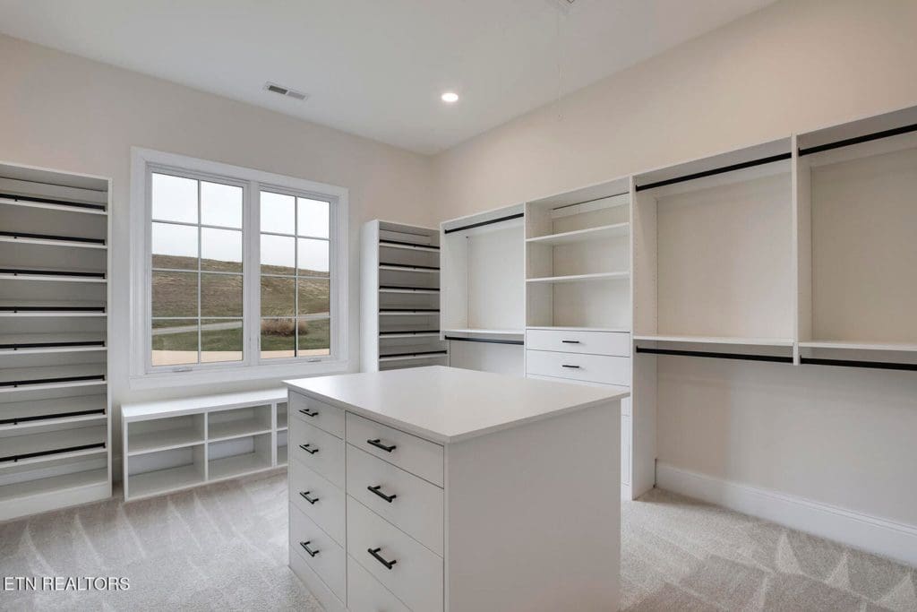 Image #33 for 1481 Halyard Rd