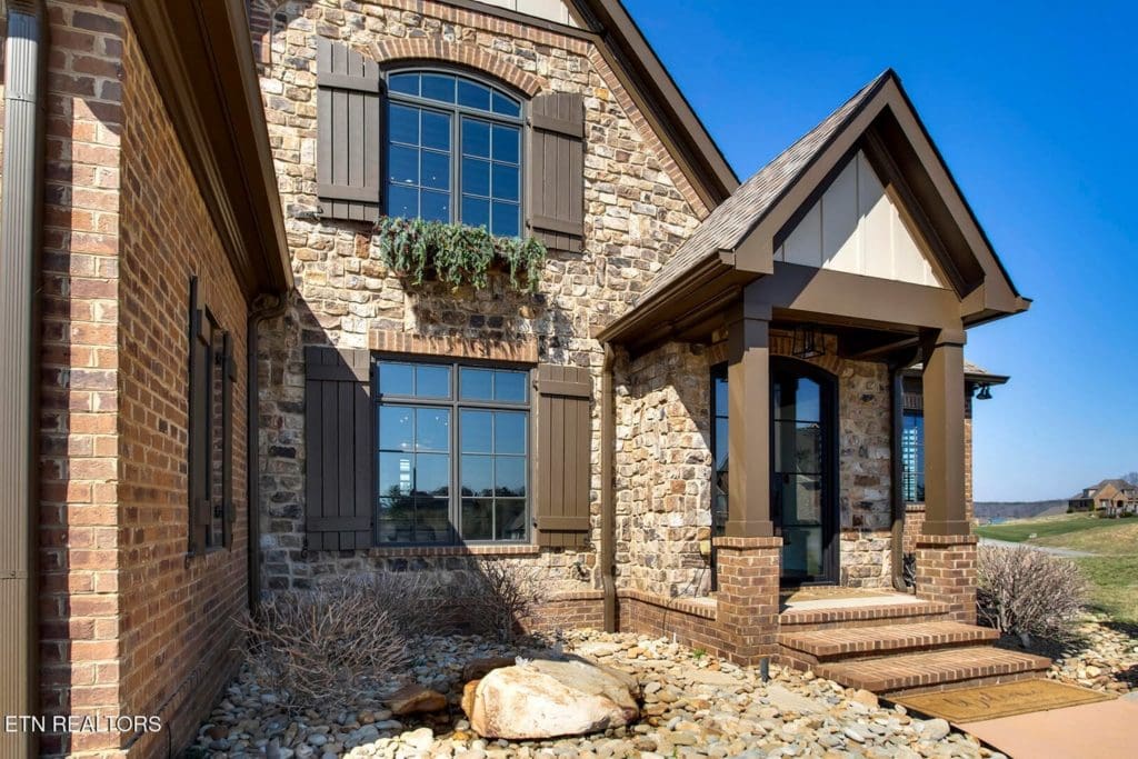 Image #7 for 916 Castaway Lane