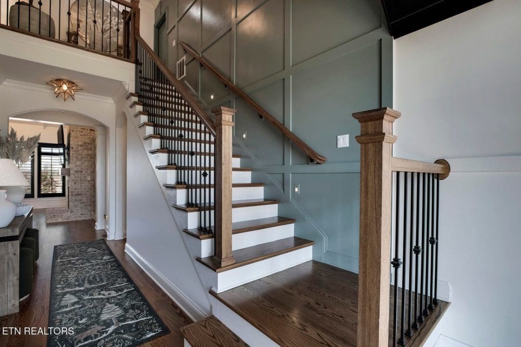 Image #35 for 916 Castaway Lane