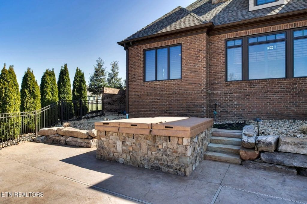 Image #50 for 916 Castaway Lane