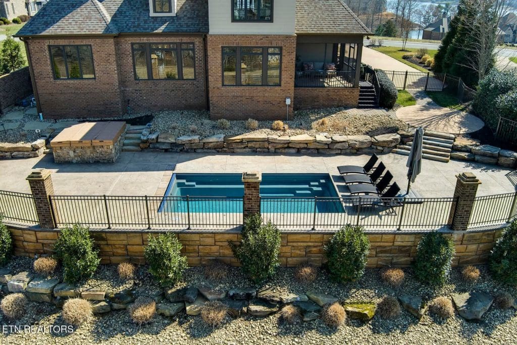 Image #52 for 916 Castaway Lane