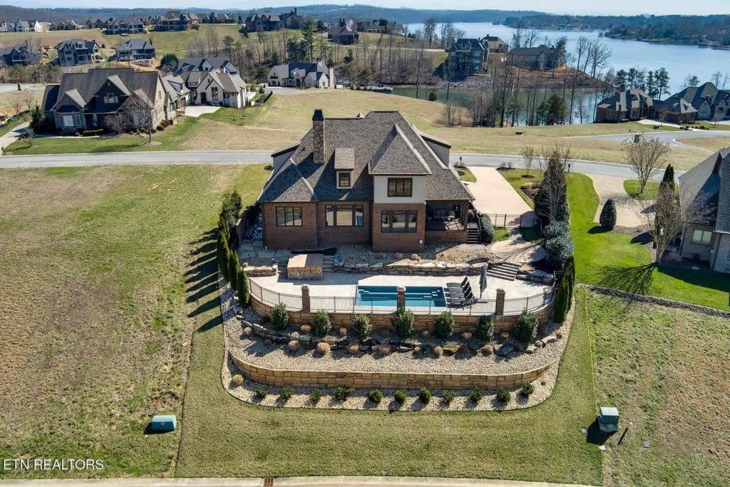 Image #54 for 916 Castaway Lane