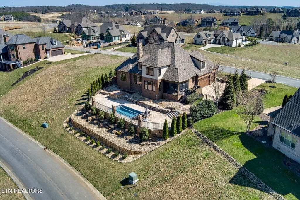 Image #56 for 916 Castaway Lane