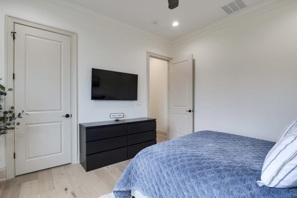 Image #46 for 298 Cypress Pointe Drive