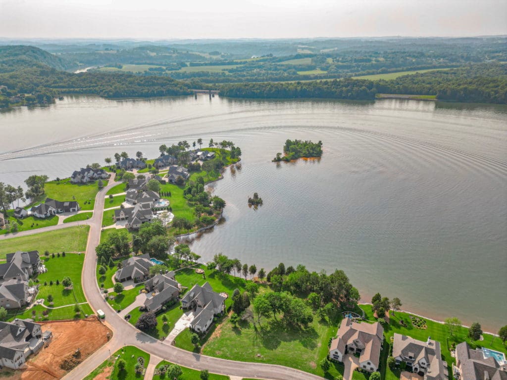 Image #6 for 272 Edgewater Way