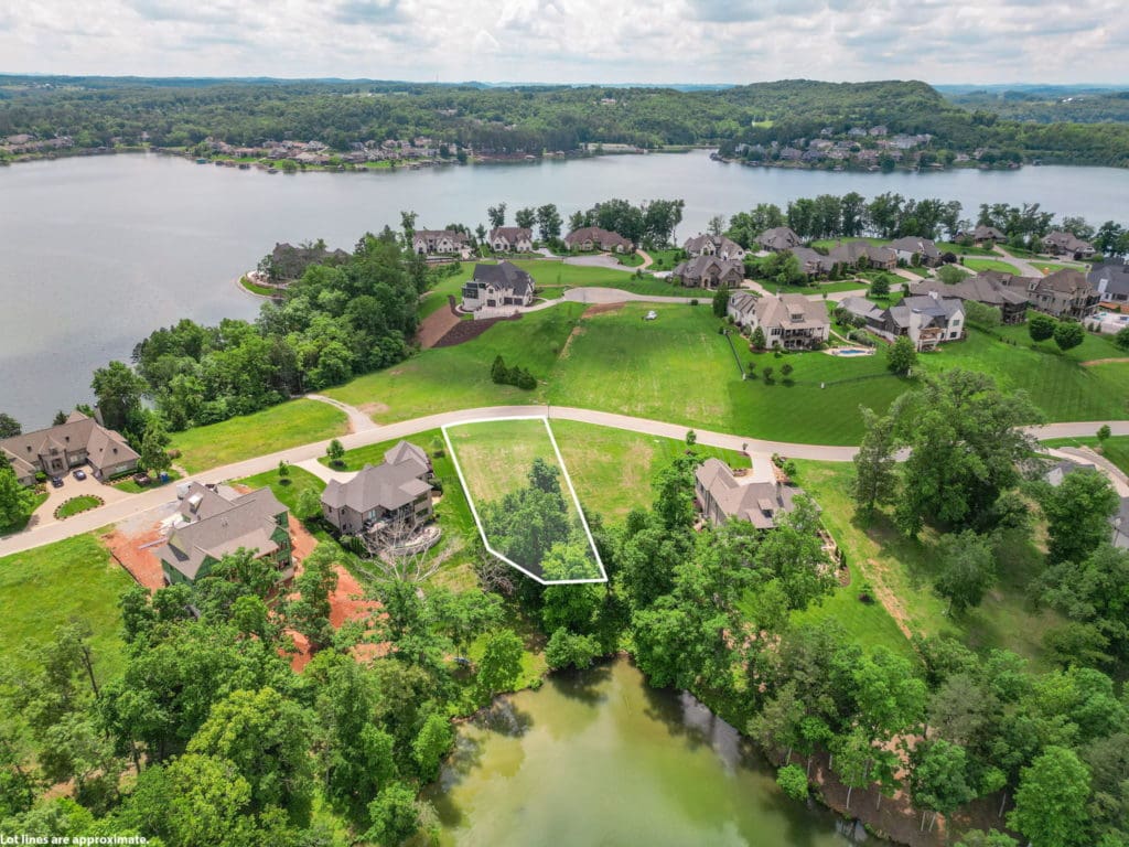 Elevation image #4 for 17188 Lighthouse Pointe.