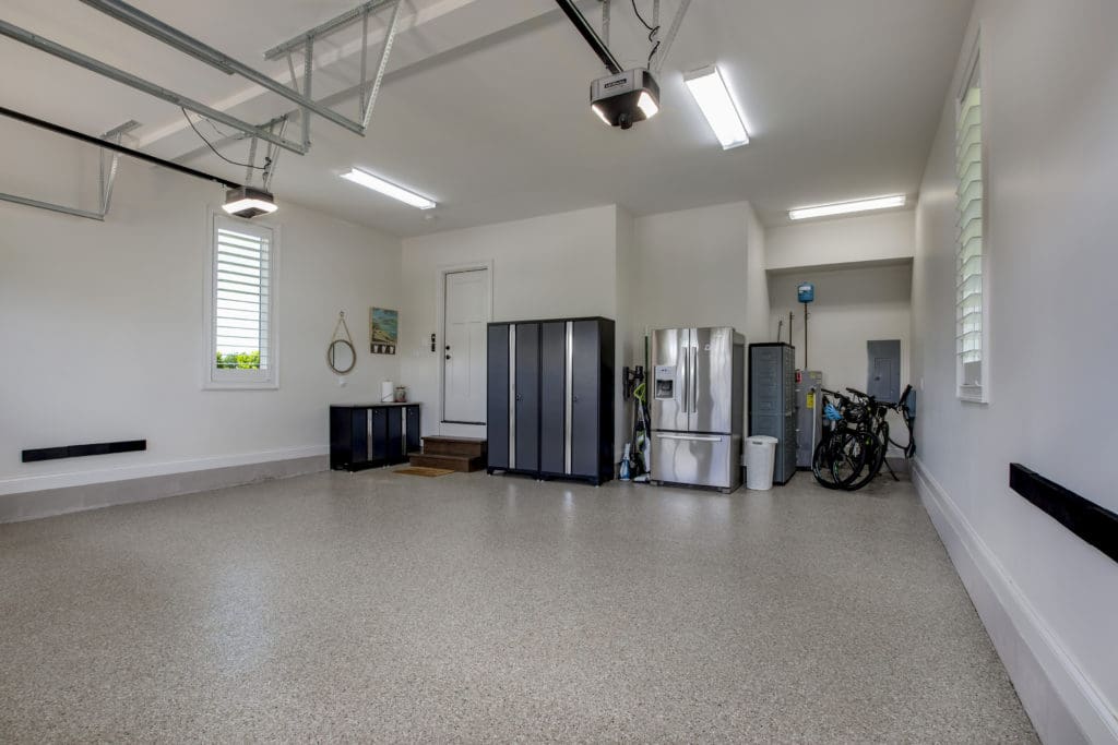 Image #21 for 110 E Highlands Circle