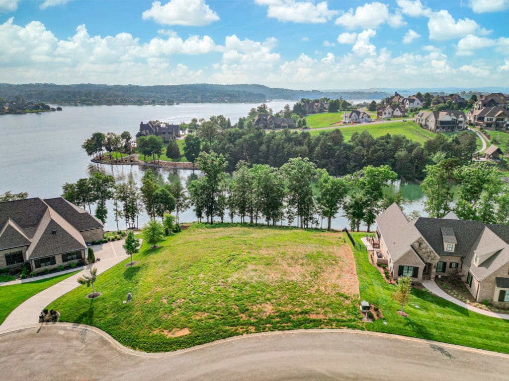 Elevation image #2 for 1556 Bower Court.