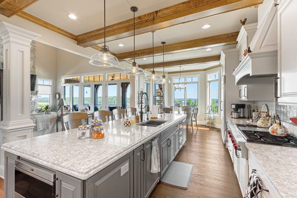 Image #19 for 497 Southern Way