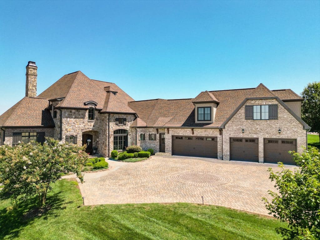 Elevation image #2 for 497 Southern Way.