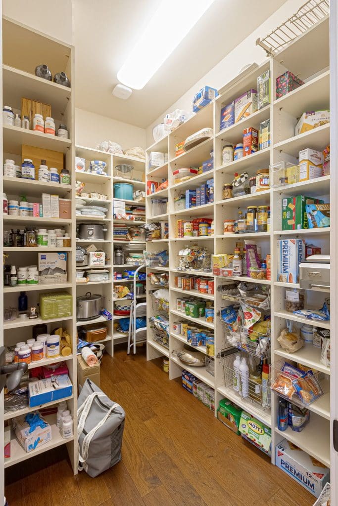 Image #24 for 497 Southern Way