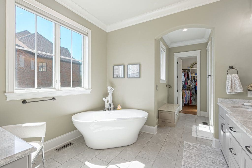 Image #29 for 497 Southern Way