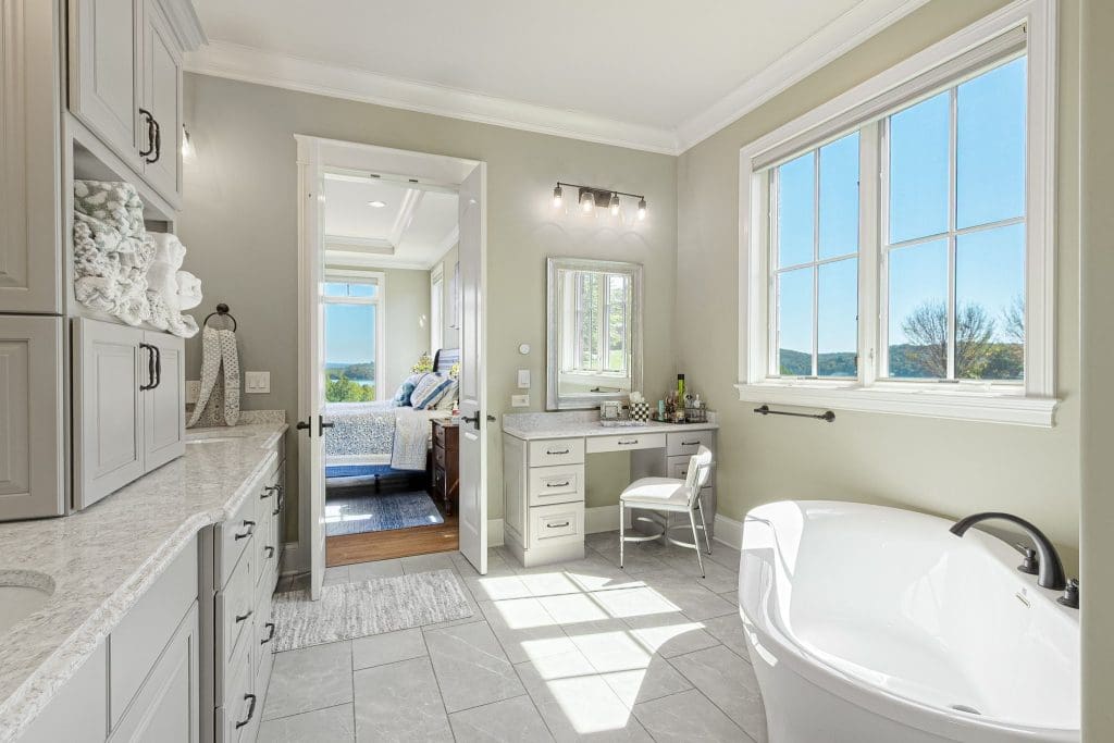 Image #30 for 497 Southern Way