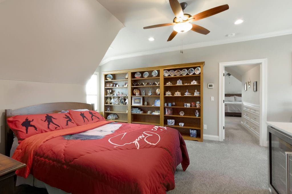 Image #44 for 497 Southern Way