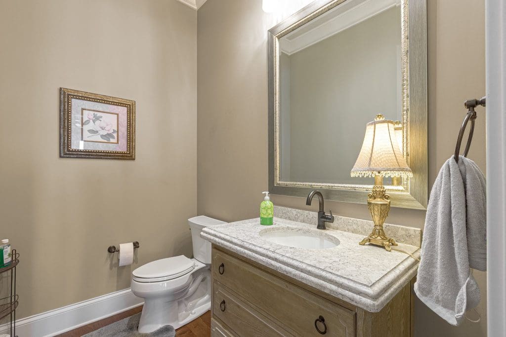 Image #50 for 497 Southern Way