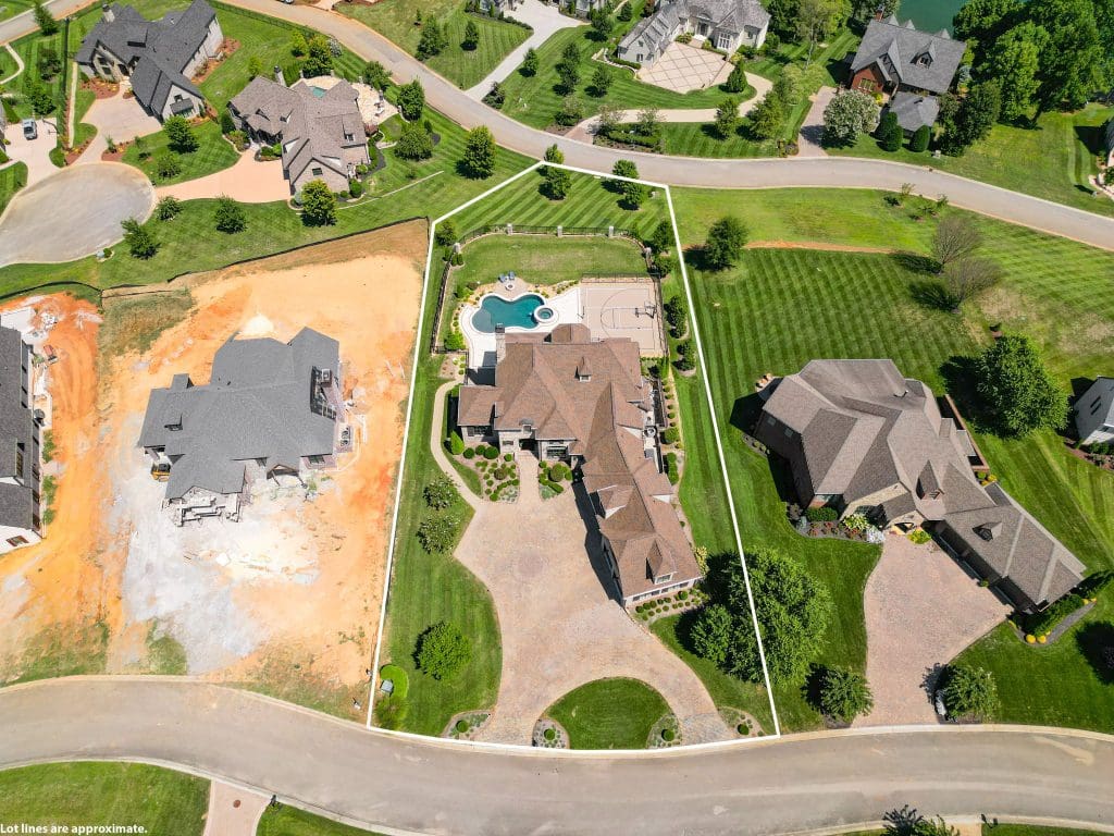 Image #72 for 497 Southern Way