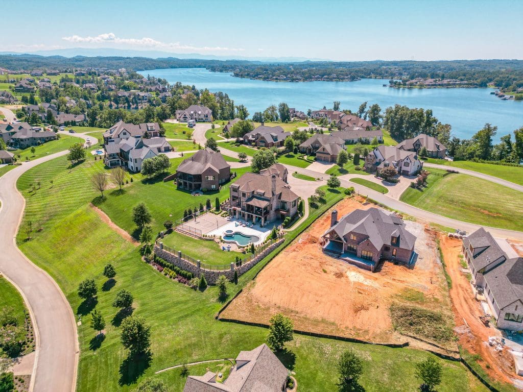 Image #75 for 497 Southern Way