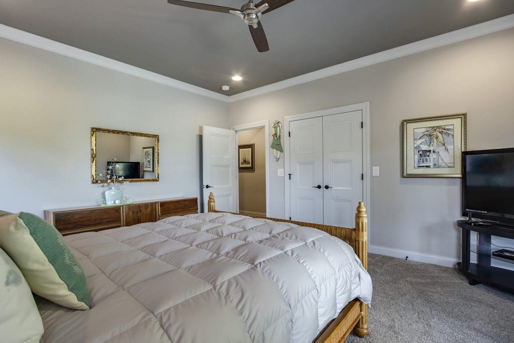 Image #45 for 17012 Lighthouse Pointe Dr