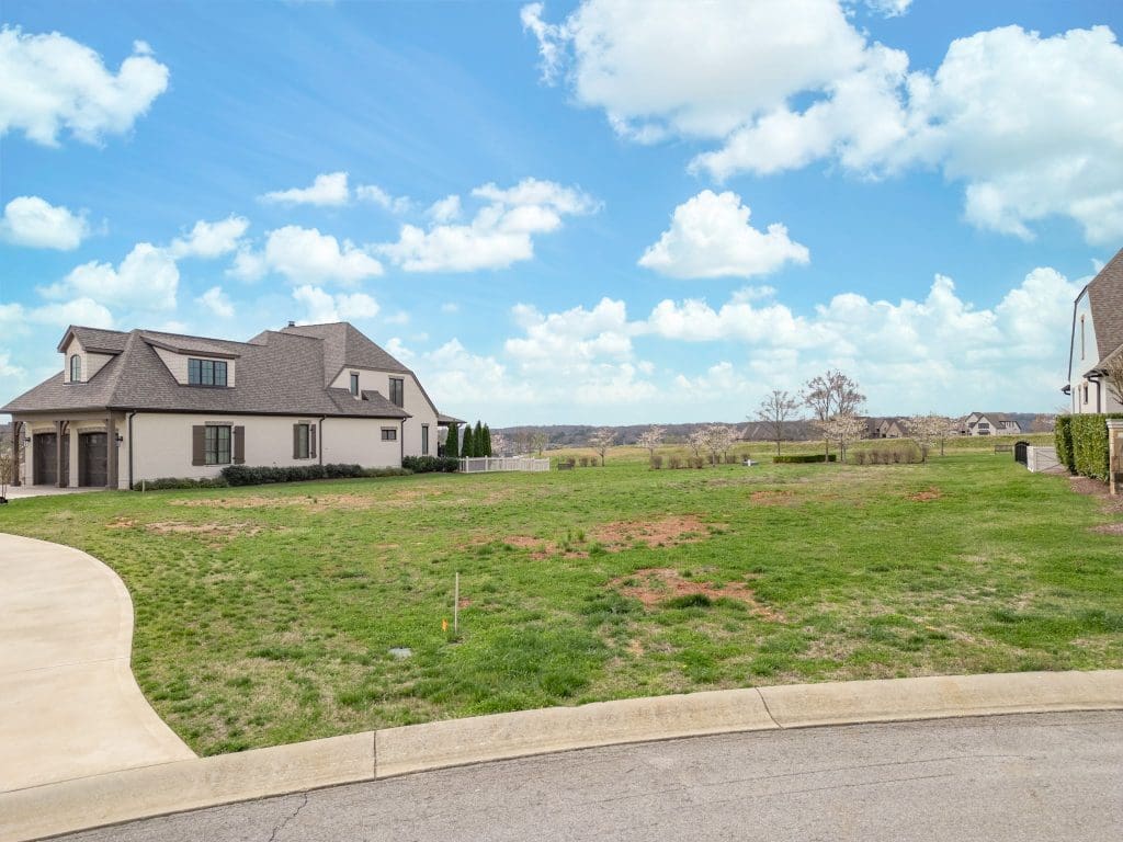 Elevation image #1 for 138 E. Highlands Circle.