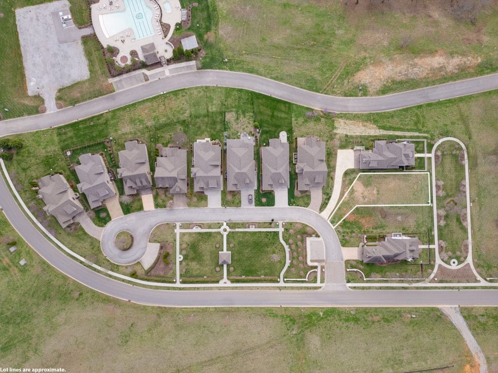 Image #12 for 138 E. Highlands Circle